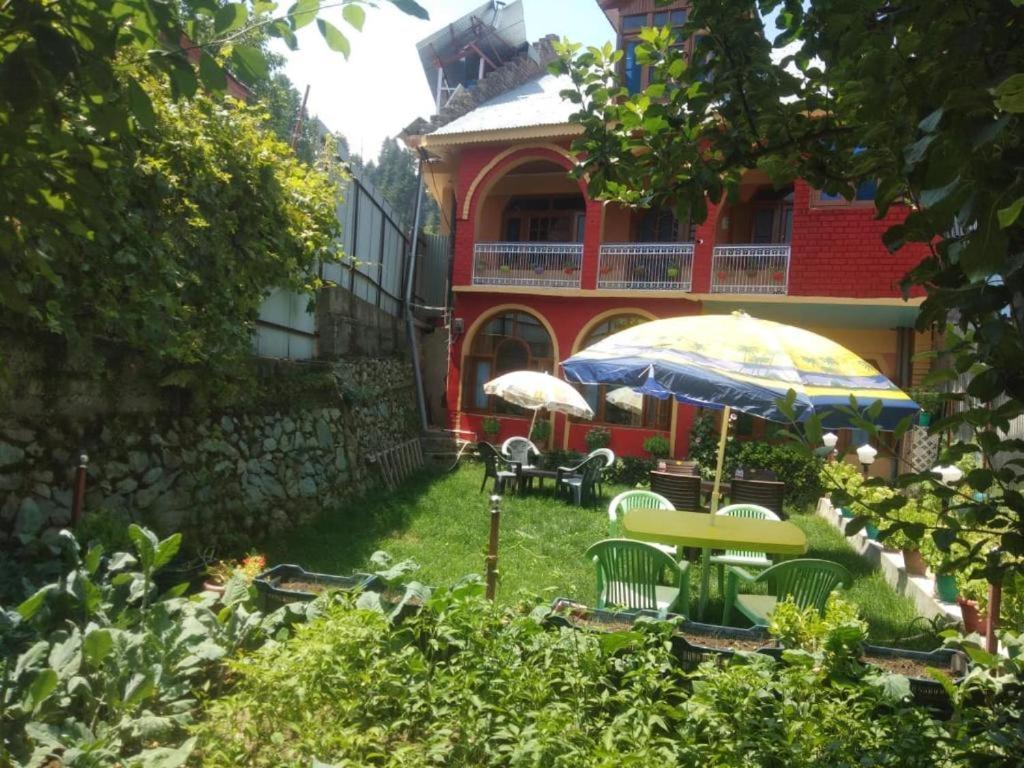 Wani Guest House Gulmarg Ngoại thất bức ảnh